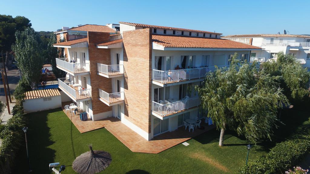 Apartamentos Sunway Arizona Sitges Luaran gambar